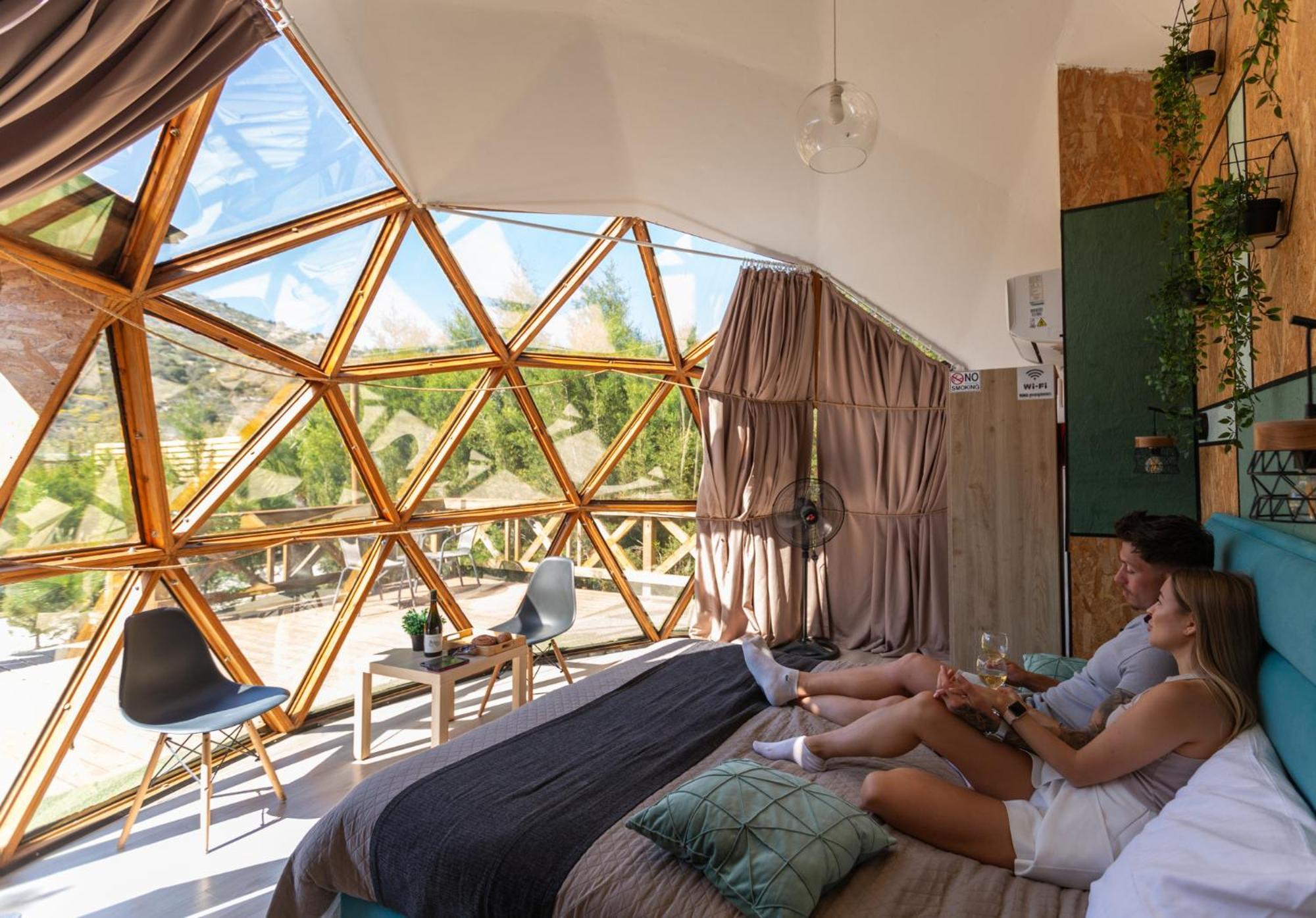 Amazing Cyprus Glamping Domes - Glamping Cyprus Hotel Paphos ภายนอก รูปภาพ